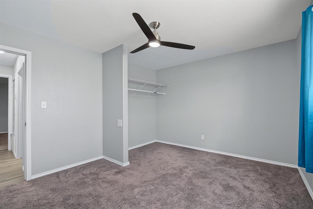 611 N Richard Avenue Property Photo 18