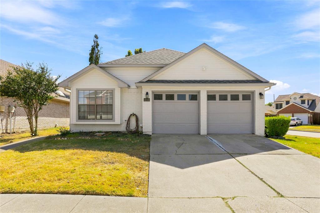 6813 Hickory Creek
