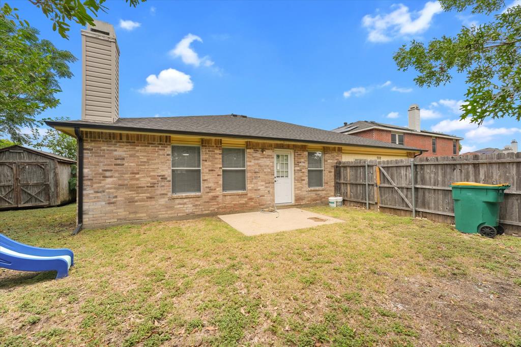 702 Lowe Drive Property Photo 18
