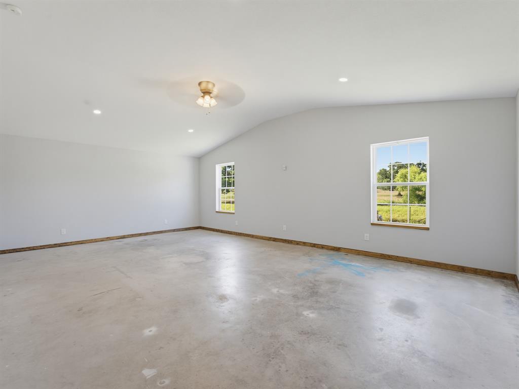 205 County Road 1794 Property Photo 6