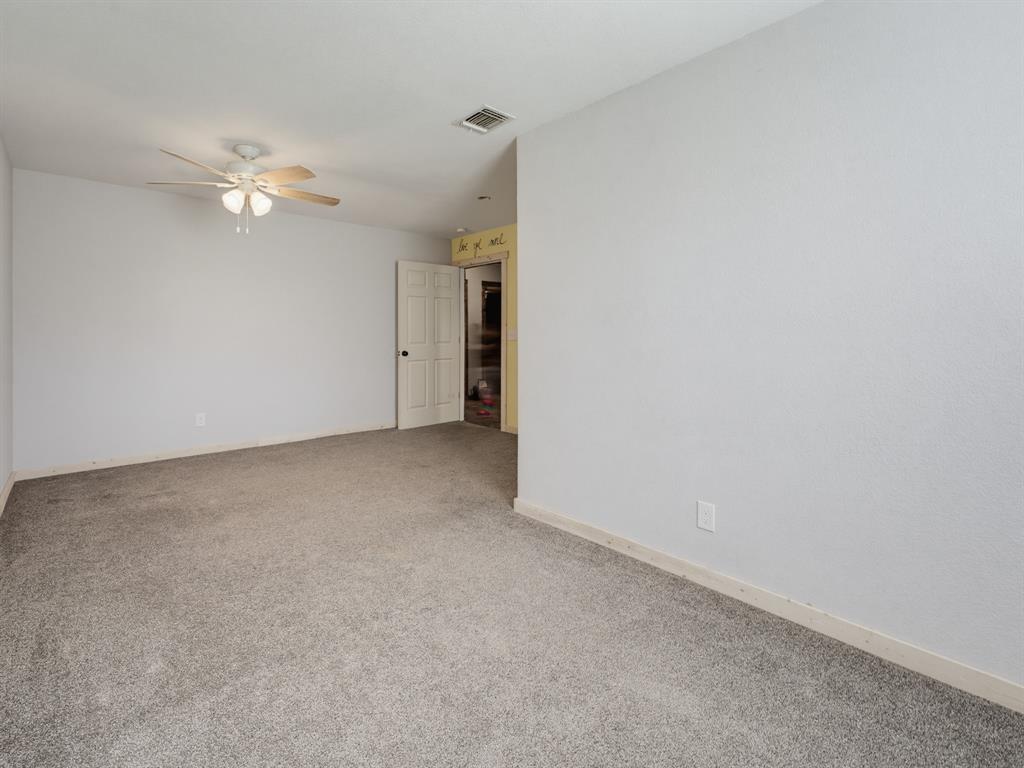 205 County Road 1794 Property Photo 15