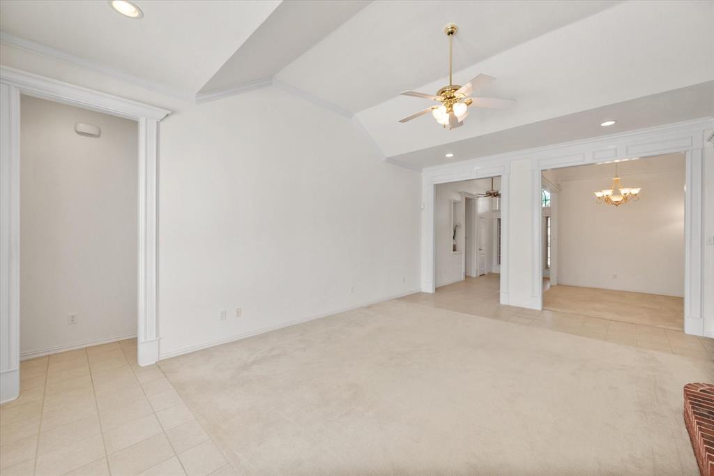 1013 Brook Arbor Drive Property Photo 12
