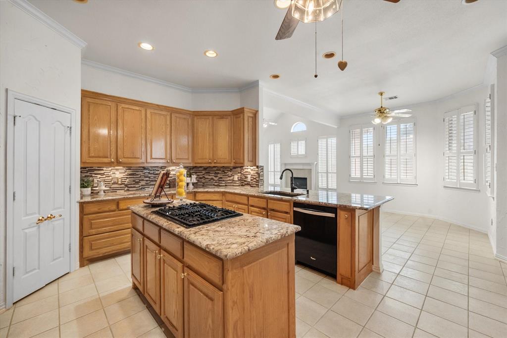 1013 Brook Arbor Drive Property Photo 16