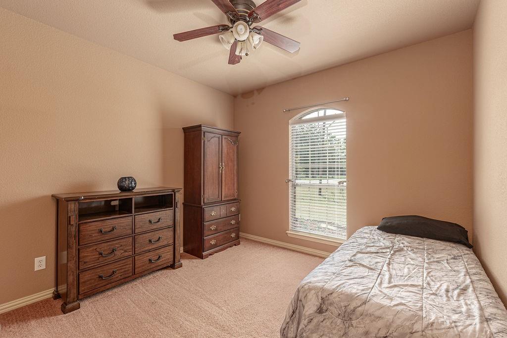 5234 County Road 4098 Property Photo 14