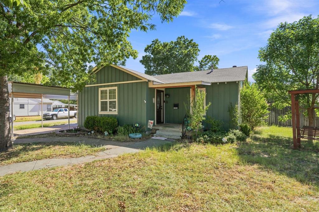 1201 Ross Avenue Property Photo 2
