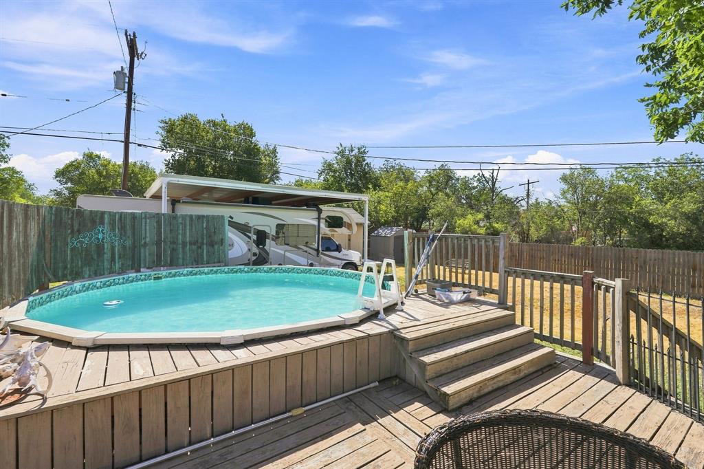 1201 Ross Avenue Property Photo 23