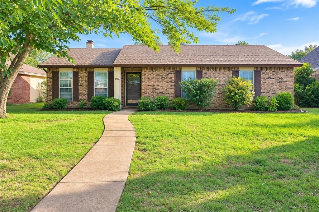 1828 Angelina Drive Property Photo 1