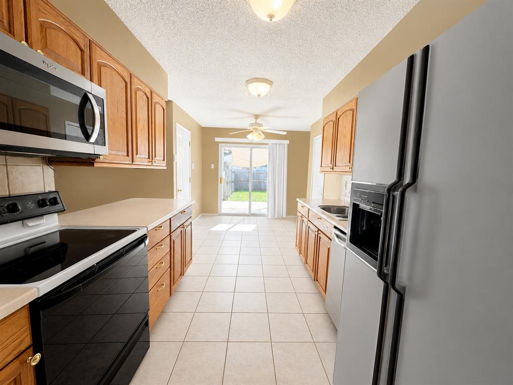 1828 Angelina Drive Property Photo 7