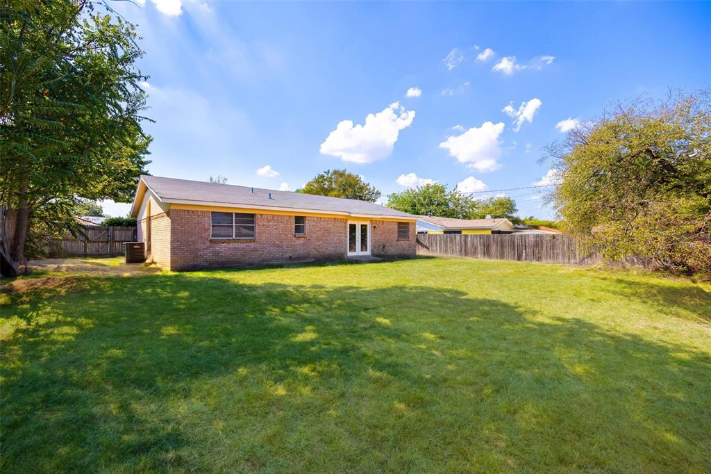 1101 Dublin Drive Property Photo 2
