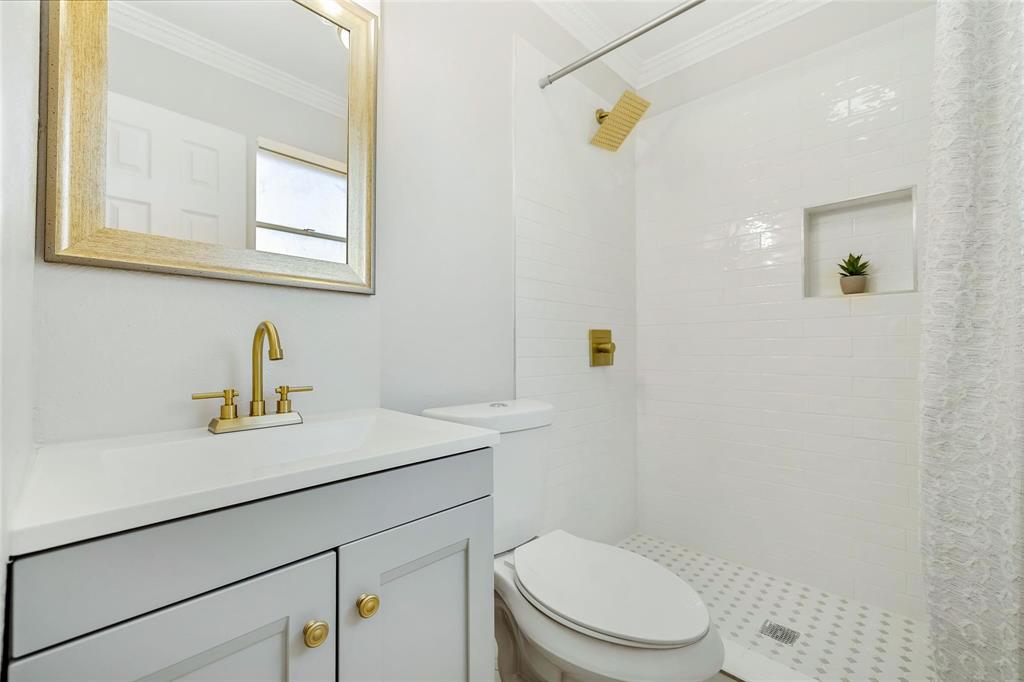 1101 Dublin Drive Property Photo 6
