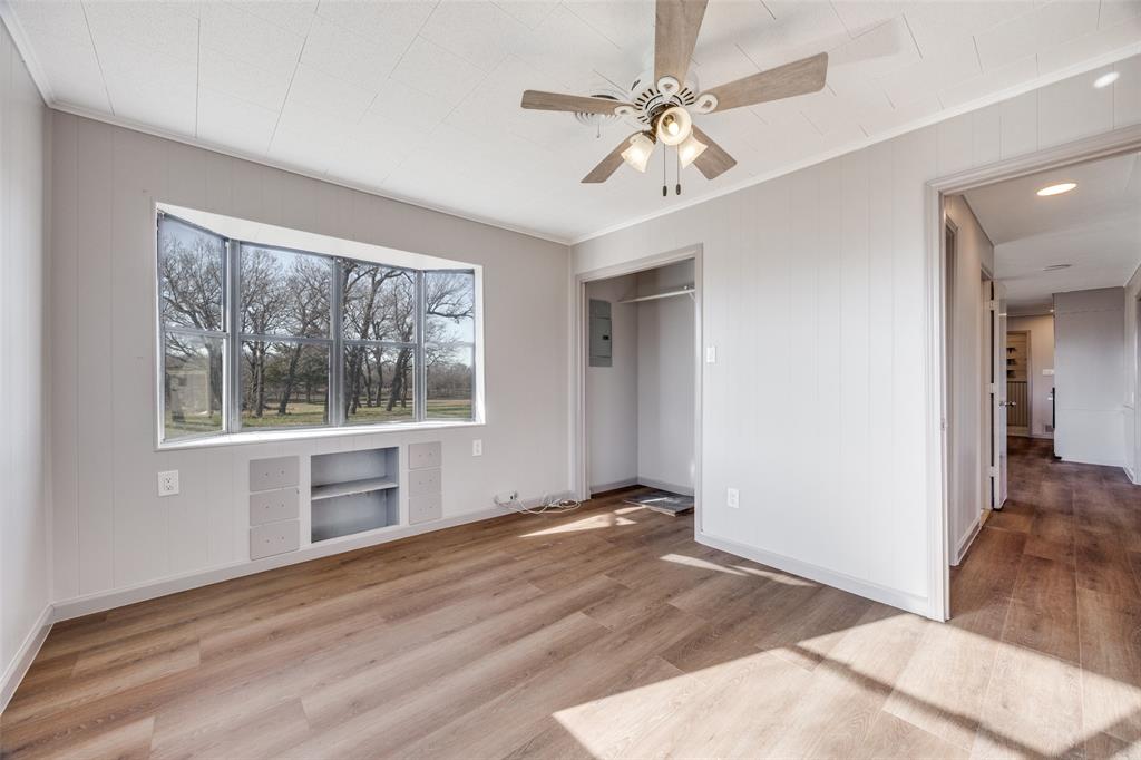 226 Glen Meadows Drive Property Photo 13