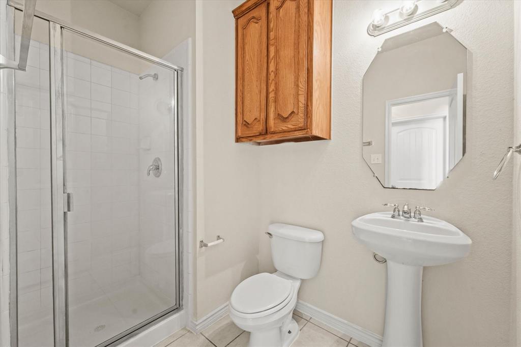 8204 Hitching Trail Property Photo 7