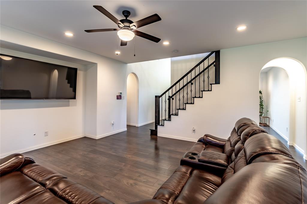 406 Timberside Property Photo 8