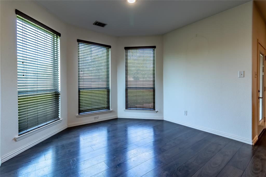 406 Timberside Property Photo 10