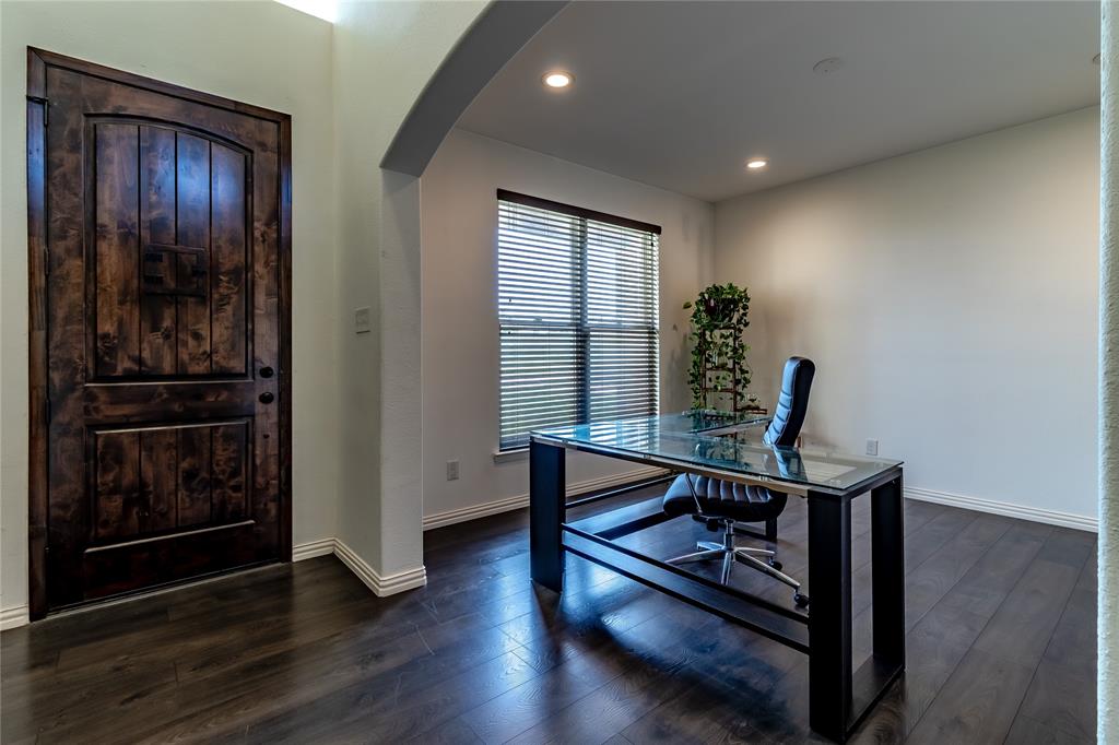 406 Timberside Property Photo 11