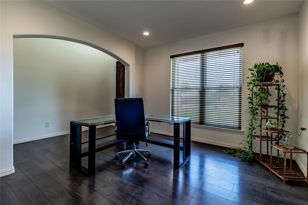 406 Timberside Property Photo 12