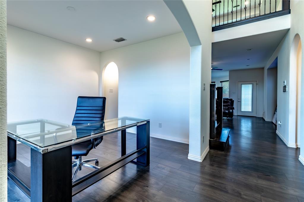 406 Timberside Property Photo 13