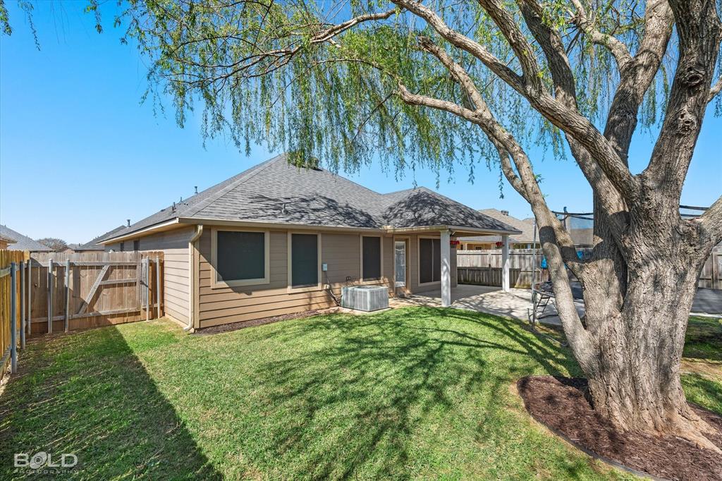 3709 Sabine Pass Drive Property Photo 9