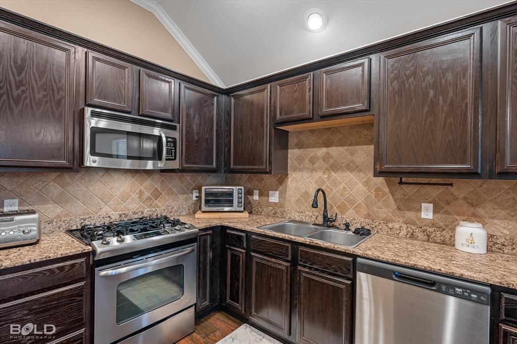3709 Sabine Pass Drive Property Photo 25