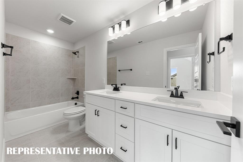16420 Thistle Bend Drive Property Photo 15