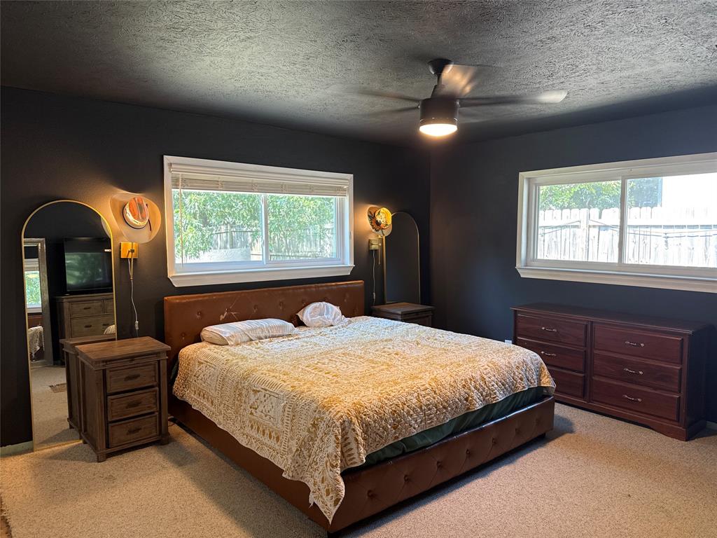 1609 E Thomas Street Property Photo 11