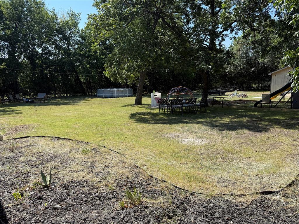 1609 E Thomas Street Property Photo 18