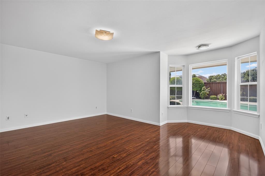 1508 Summertree Court Property Photo 13