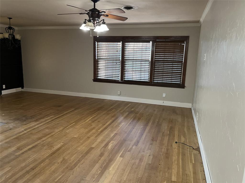 3401 Leith Avenue Property Photo 4