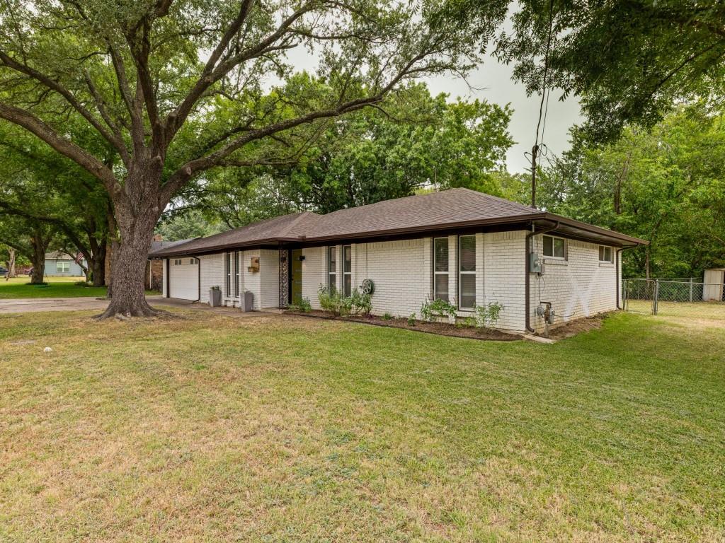 410 E White Street Property Photo 2