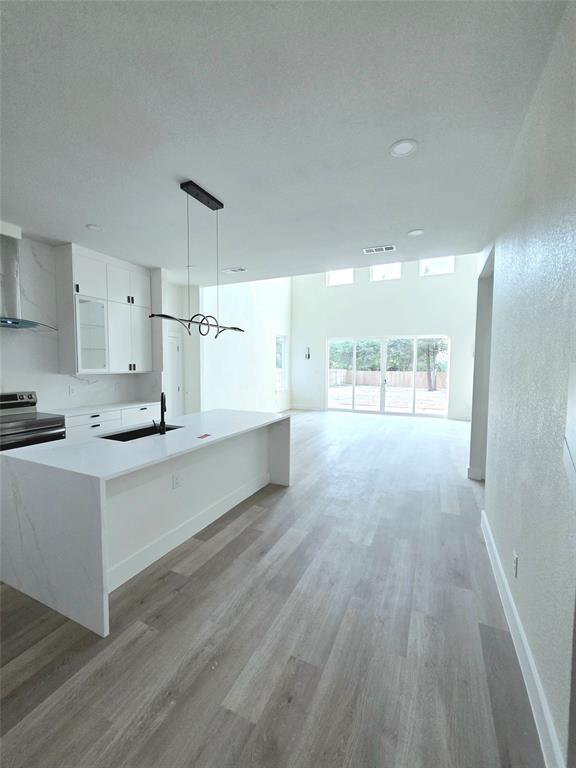 3905 Blue Ridge Boulevard Property Photo 4