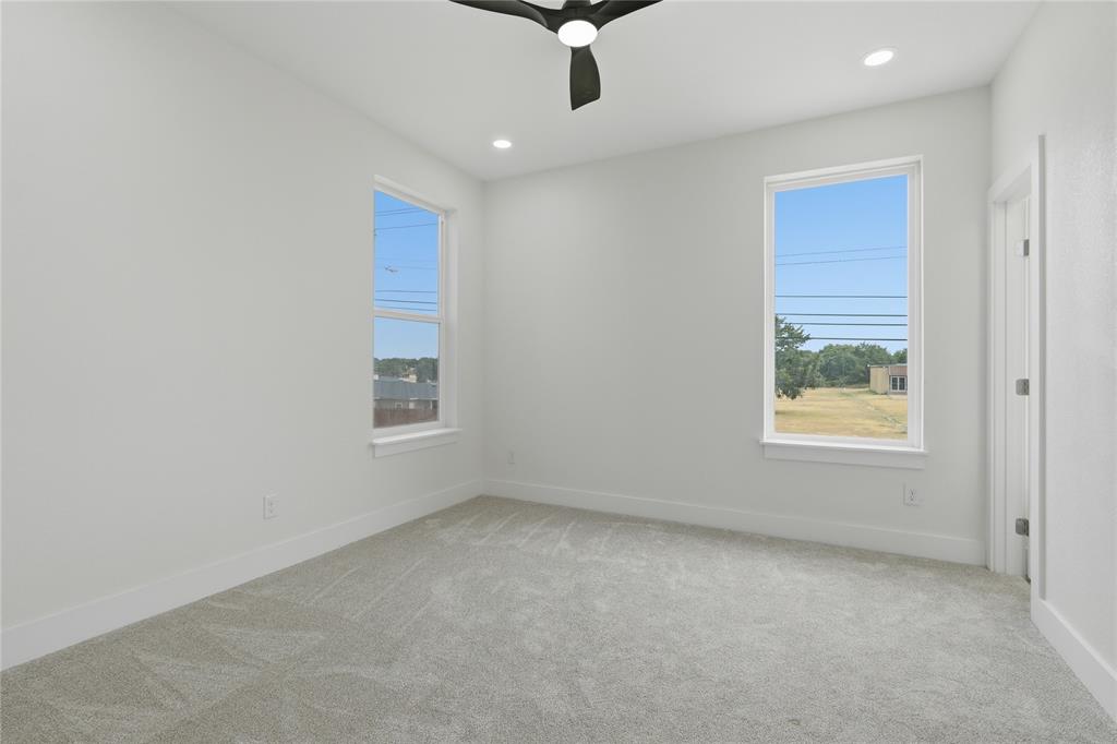 3905 Blue Ridge Boulevard Property Photo 19