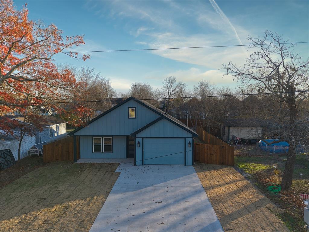 411 W Elm Street Property Photo 25