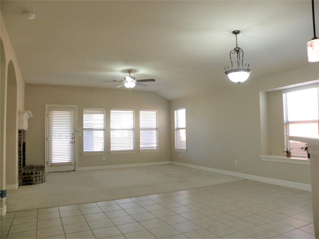 4620 Evanshire Way Property Photo 4