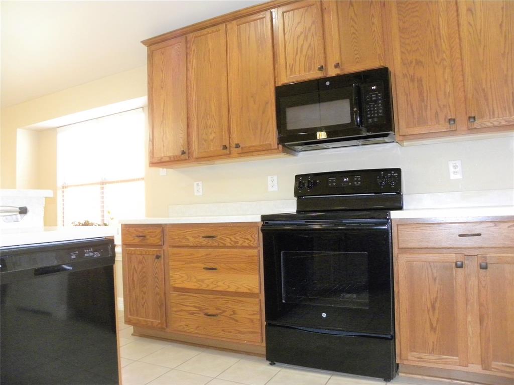 4620 Evanshire Way Property Photo 7