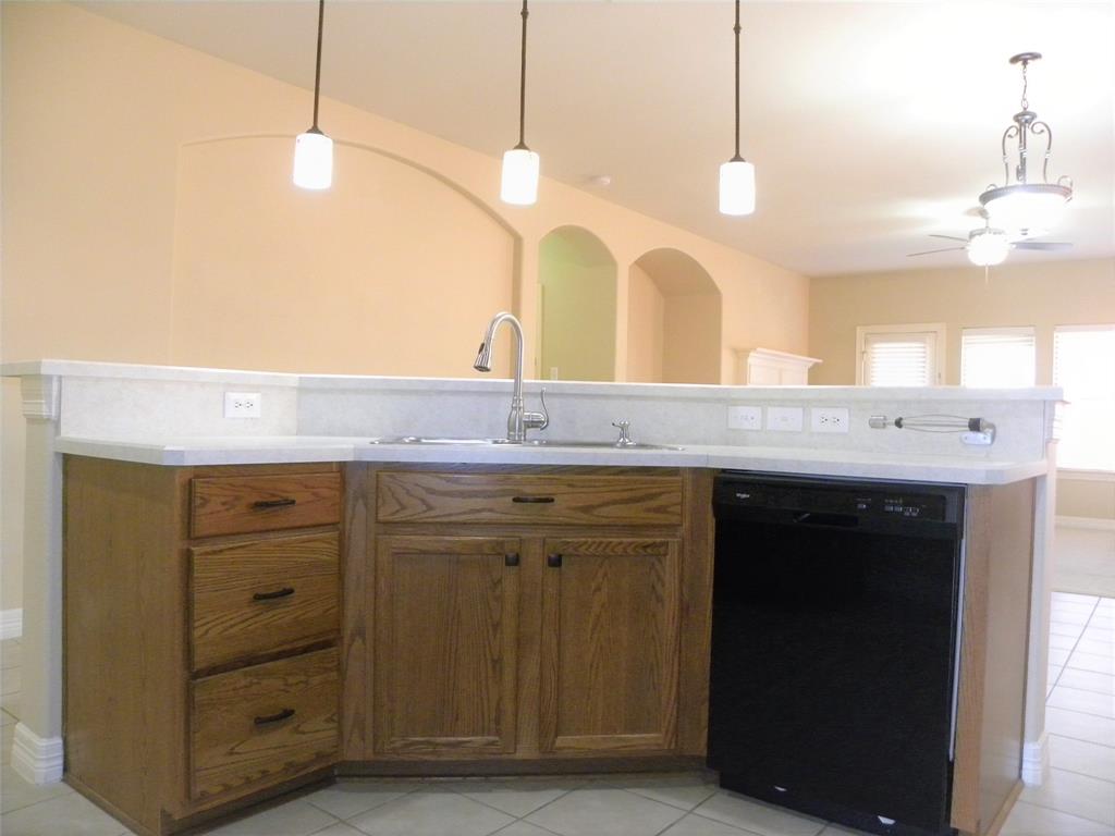 4620 Evanshire Way Property Photo 11