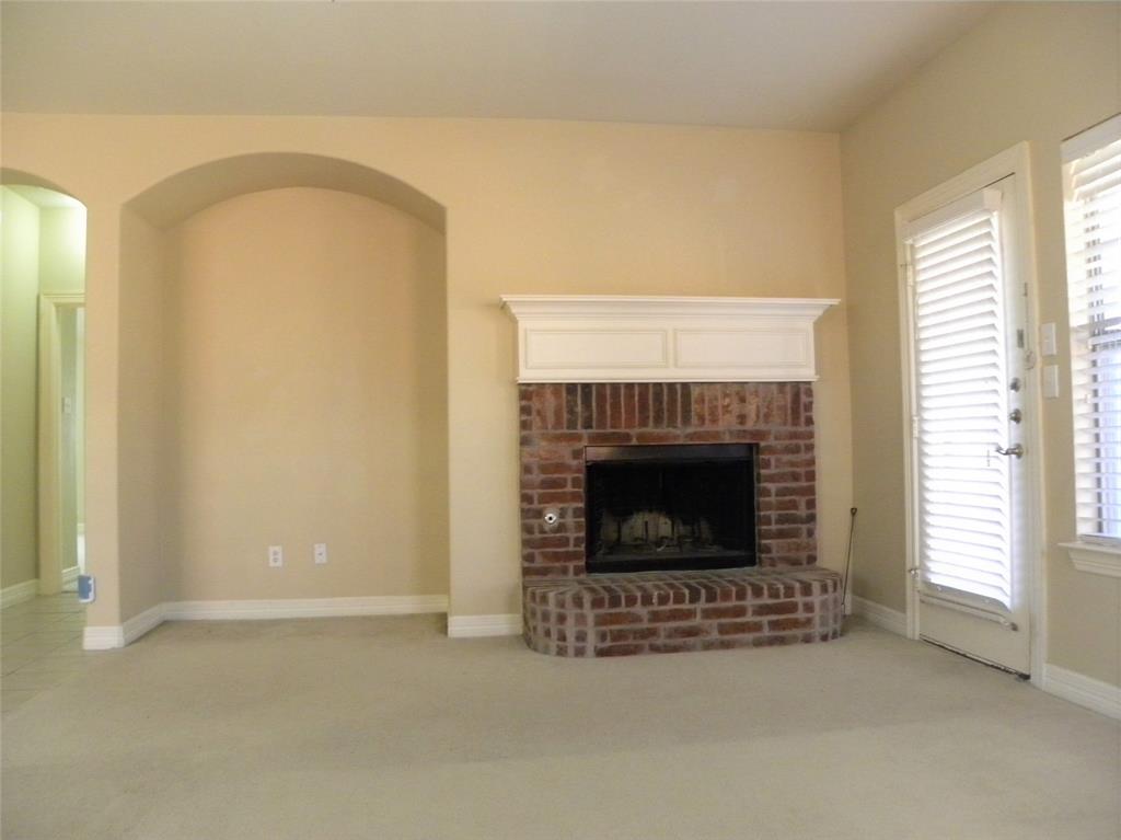 4620 Evanshire Way Property Photo 15