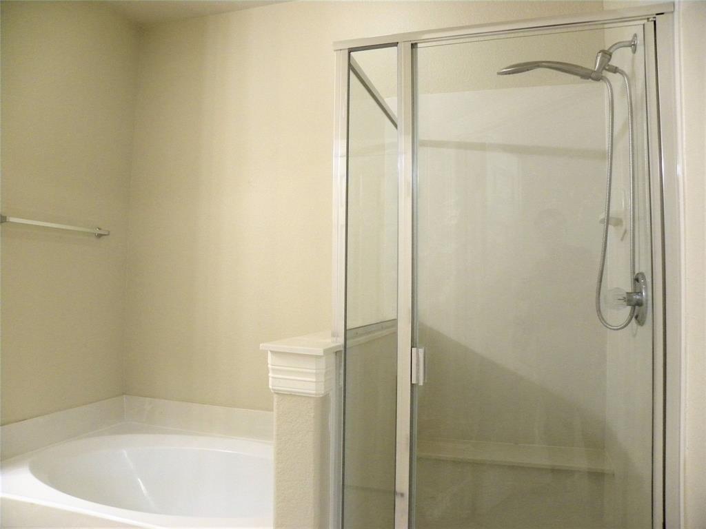 4620 Evanshire Way Property Photo 21