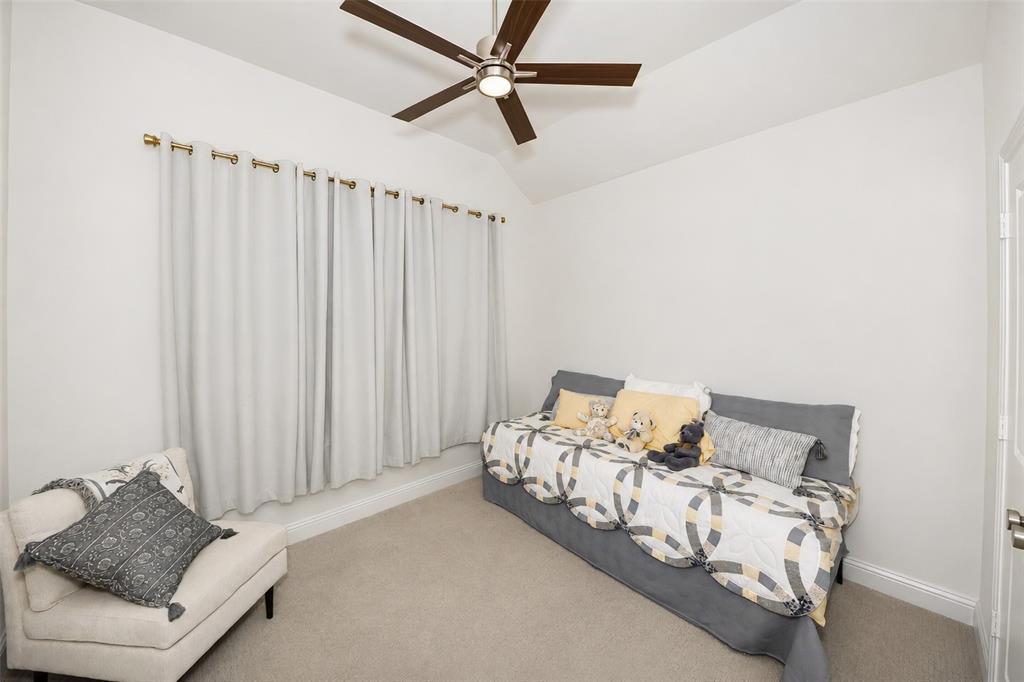 3904 Felicity Lane Property Photo 16