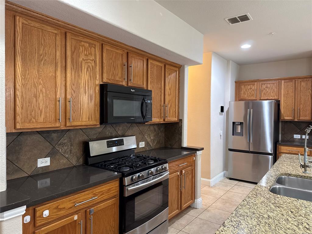 2610 Jackson Drive Property Photo 8