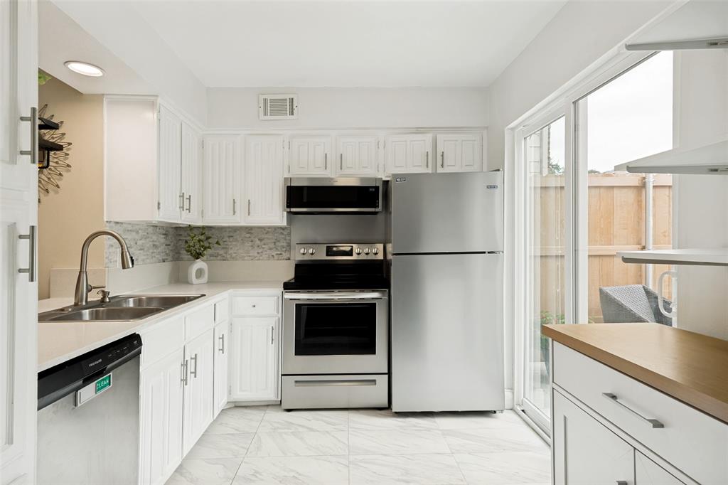 839 Dublin Drive 2 Property Photo 1