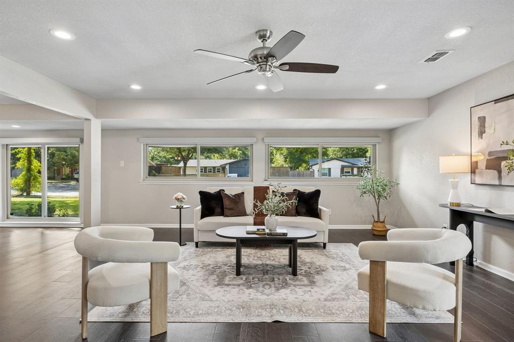 11221 Dalron Drive Property Photo 1