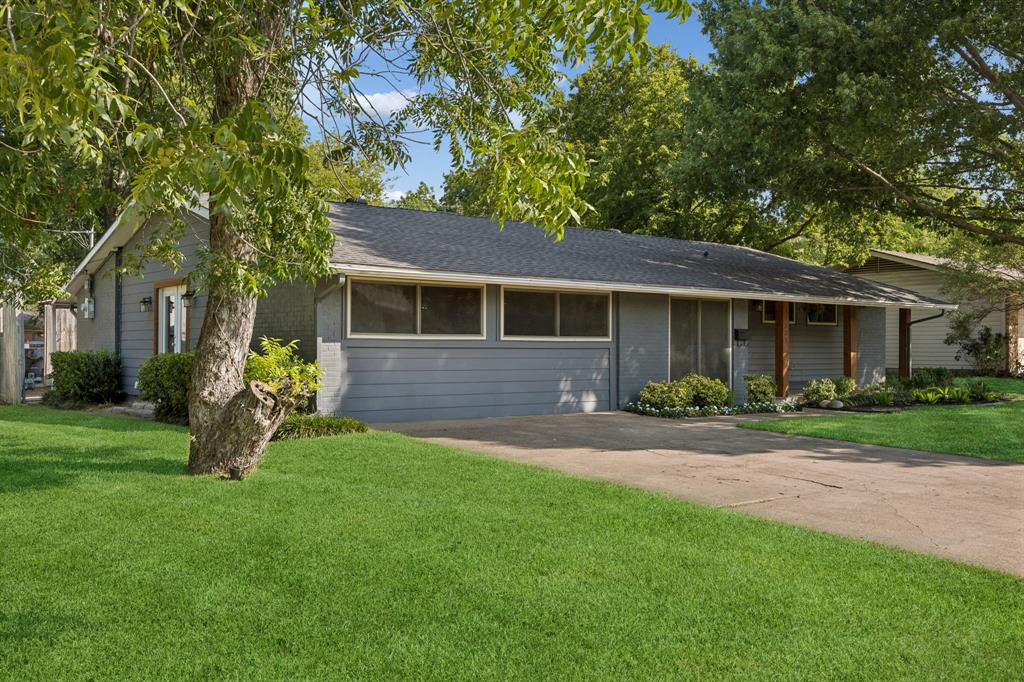 11221 Dalron Drive Property Photo 3