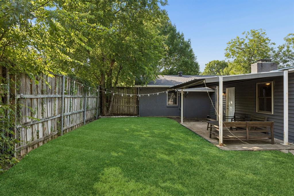 11221 Dalron Drive Property Photo 24
