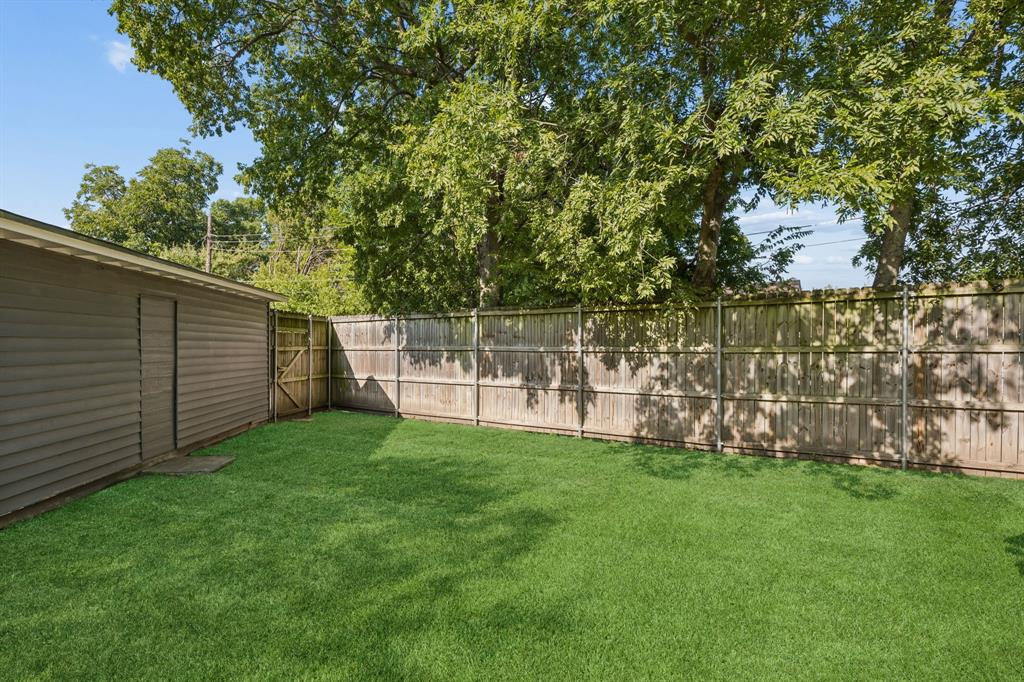 11221 Dalron Drive Property Photo 26