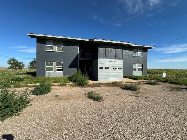 100 Pecos Place Property Photo 1