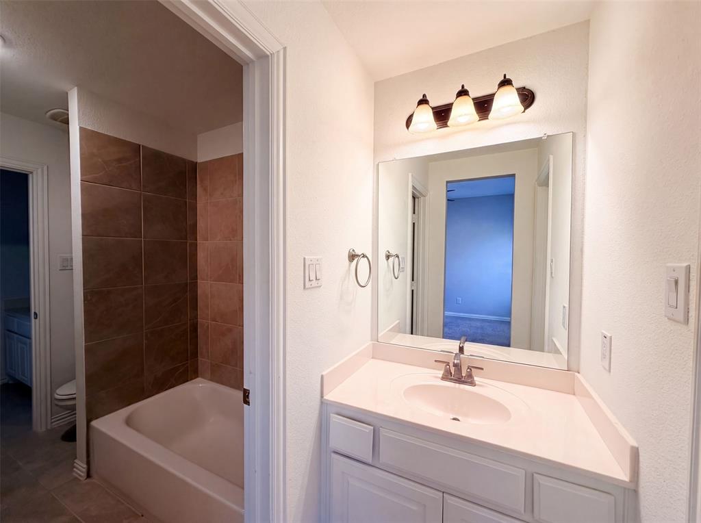 4305 Curlew Lane Property Photo 27