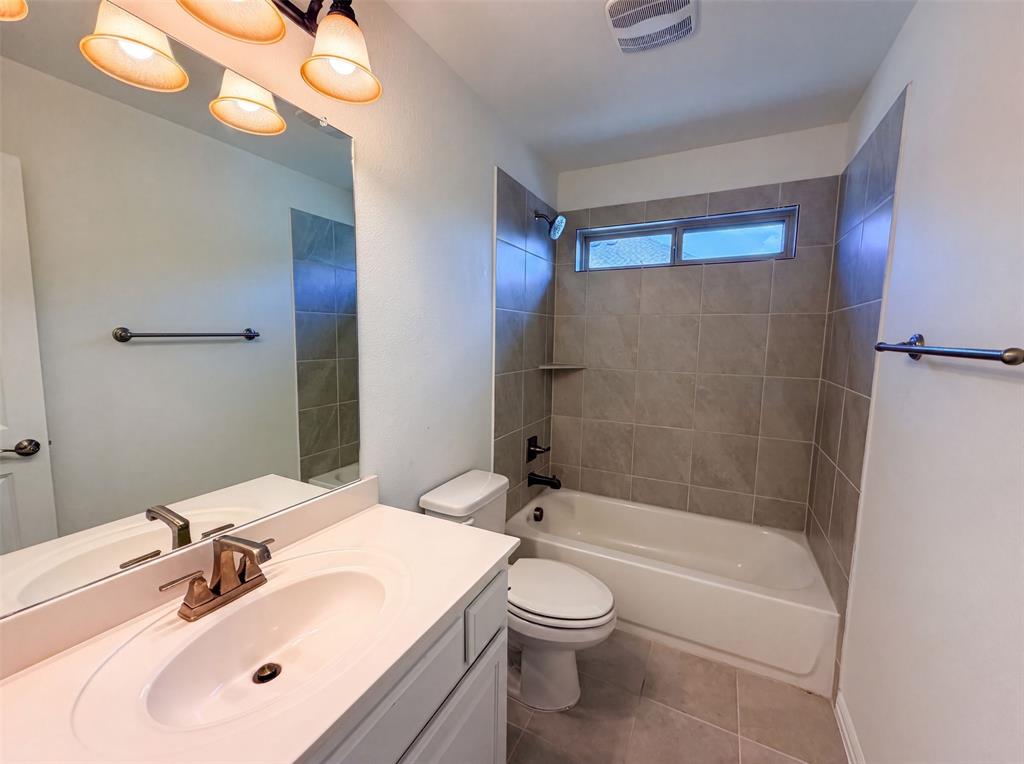 4305 Curlew Lane Property Photo 28