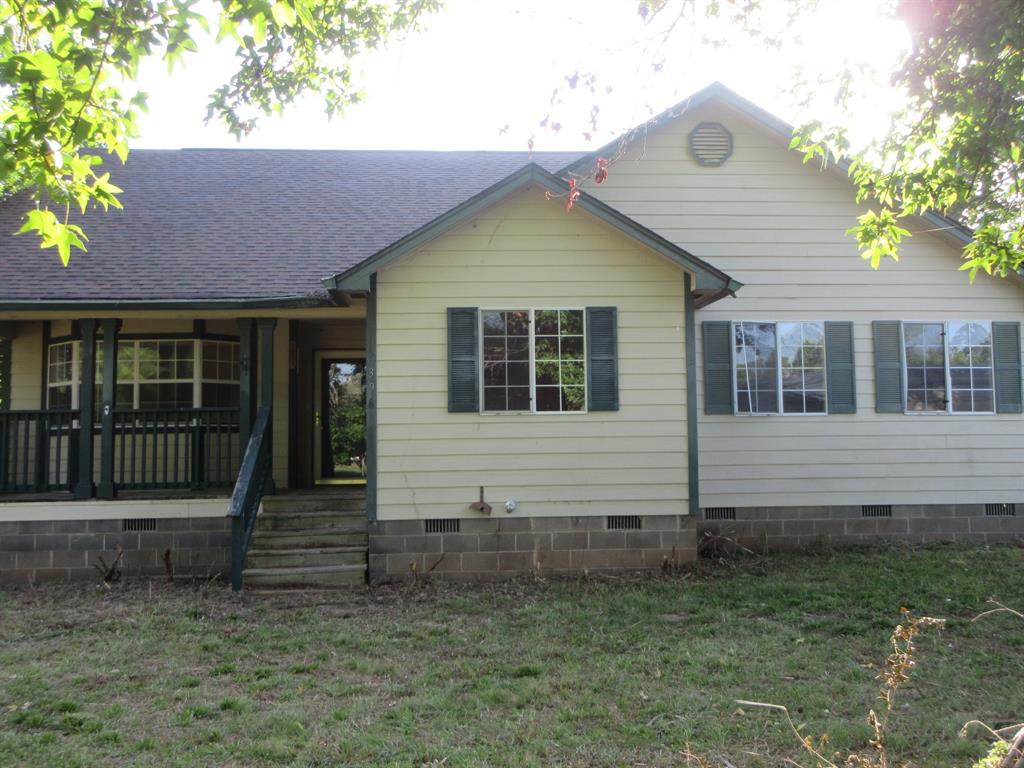 396 Meadow Drive Property Photo 1