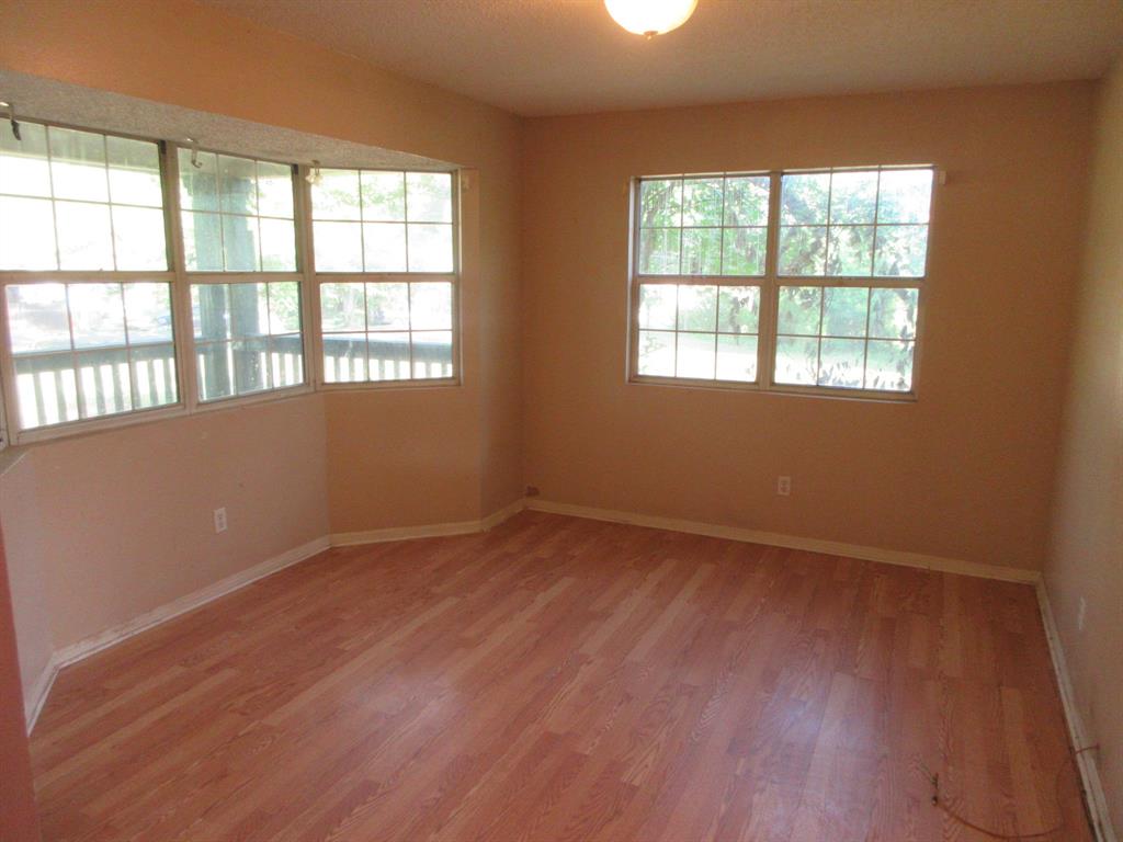 396 Meadow Drive Property Photo 2