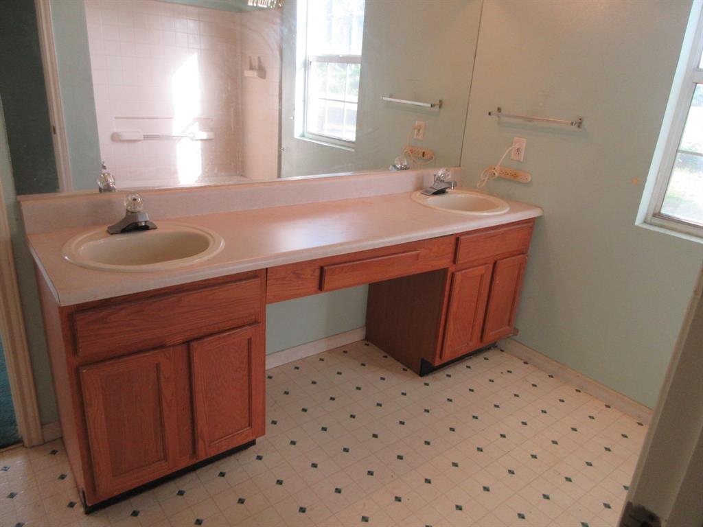 396 Meadow Drive Property Photo 10